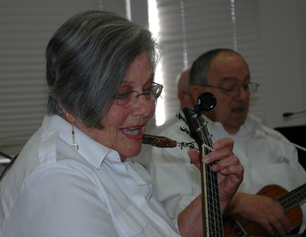 "MJ Nealan" performs with the Ukulele Heaven Orchestra at a recent California Retired Teachers Association gathering. / Photo: Jennifer K. Morita