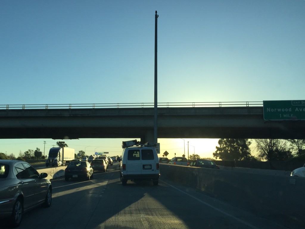 Typical eastbound I-80 commute when both express lanes are open. / Photo: NatomasBuzz.com