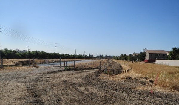 New bike trail in Natomas during construction. / Photo: NNTMA