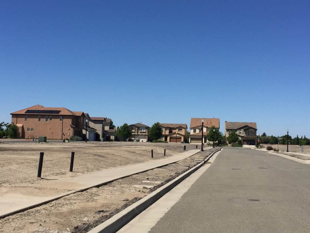 The unfinished Natomas Meadows development near Del Paso Roads and Gateway Park. / Photo: B. Tuzon-Boyd