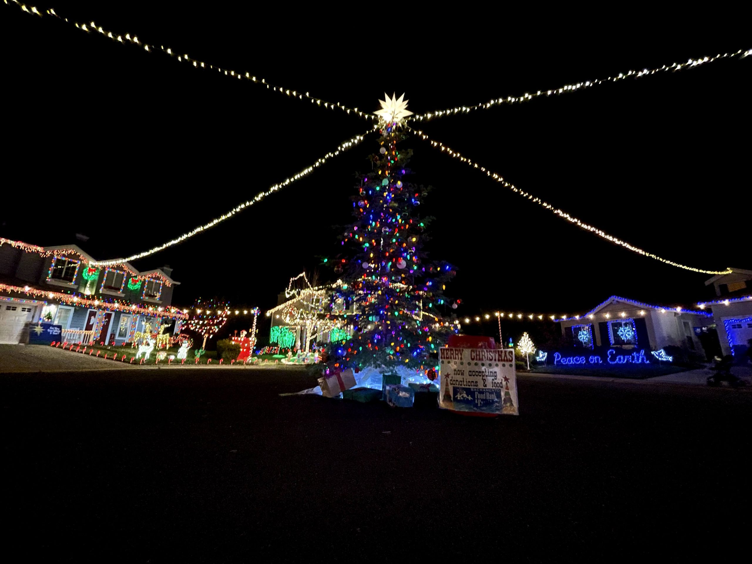 Where are the Best Holiday Lights in Natomas? The Natomas Buzz